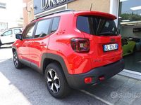 Usata Jeep Renegade Trailhawk 170 CV (125 kW) 2018 Rosso SUV