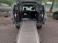 Usata Ford Courier 2024 Nero Monovolume