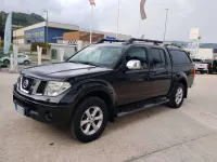 Usata Nissan Navara 171 CV (125 kW) 2007 Nero Pick-up