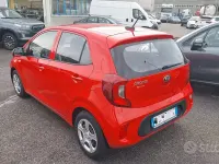 Usata Kia Picanto 67 CV (49 kW) 2021 Rosso Utilitaria