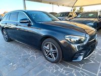 Usado Mercedes E300 Premium 194 CV (142 kW) 2022 Negro Familiar