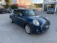 Usata Mini ONE 115 CV (84 kW) 2017 Blu Utilitaria