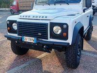 Usata Land Rover Defender 122 CV (89 kW) 2013 Bianco Station wagon