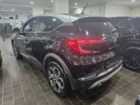 Usata Renault Captur Intens 101 CV (74 kW) 2022 Solid black metallizzato SUV