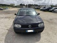 Usata VW Golf IV Highline 105 CV (77 kW) 2001 Berlina