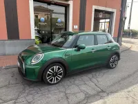 Usata Mini ONE 75 CV (55 kW) 2021 Verde Utilitaria