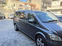 Usata Mercedes Viano 150 CV (110 kW) 2010 Grigio Monovolume