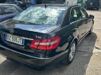 Usata Mercedes E220 170 CV (125 kW) 2009 Nero Berlina