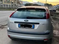 Usata Ford Focus 90 CV (66 kW) 2006 Grigio Berlina