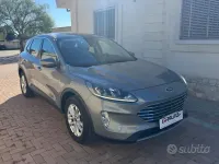 Usata Ford Kuga Titanium 120 CV (88 kW) 2020 Grigio SUV