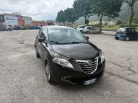 Usata Lancia Ypsilon Gold 95 CV (69 kW) 2012 Marrone Utilitaria