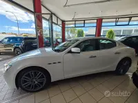Usata Maserati Ghibli 250 CV (183 kW) 2014 Bianco Berlina