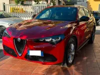 Usata Alfa Romeo Stelvio Super 160 CV (117 kW) 2023 Rosso SUV