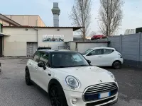 Usata Mini Cooper D 116 CV (85 kW) 2014 Bianco Utilitaria