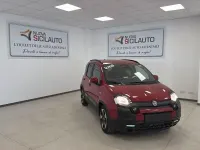 Nuova Fiat Panda Cross 65 CV (47 kW) 2026 Rosso Utilitaria