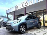 Nuova Toyota Aygo X Team 72 CV (52 kW) 2025 Celestite grey /night sky blac SUV