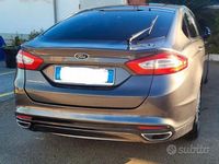 Usata Ford Mondeo Business Edition 180 CV (132 kW) 2015 Grigio Berlina