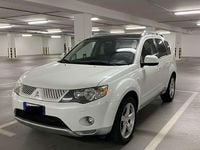 Usata Mitsubishi Outlander Instyle 140 CV (102 kW) 2007 Bianco SUV