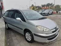 Usata Peugeot 807 107 CV (78 kW) 2004 Argento Monovolume