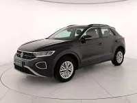 Usata VW T-Roc Life 116 CV (85 kW) 2025 Deep black perlato SUV