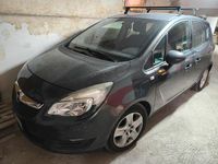 Usata Opel Meriva 2015 Grigio Monovolume