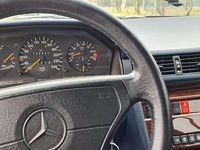 Usata Mercedes 200 124 CV (91 kW) 1995 Blu/azzurro Coupé