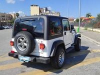 Usata Jeep Wrangler Sport 177 CV (130 kW) 1999 Bianco SUV