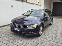 Usata VW Passat 120 CV (88 kW) 2015 Blu Station wagon
