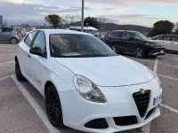 Usata Alfa Romeo Giulietta Progression 105 CV (77 kW) 2011 Bianco Utilitaria