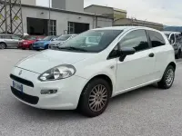 Usata Fiat Punto 75 CV (55 kW) 2012 Bianco Utilitaria