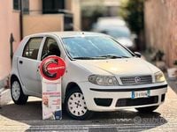 Usata Fiat Punto Active 59 CV (43 kW) 2010 Bianco Utilitaria