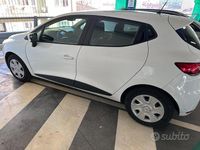 Usata Renault Clio IV Life 75 CV (55 kW) 2016 Bianco Berlina