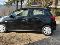 Usata Mitsubishi Space Star Intense 71 CV (52 kW) 2014 Nero Monovolume