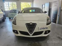Usata Alfa Romeo Giulietta Sprint 150 CV (110 kW) 2015 Bianco Utilitaria