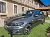 Usata Fiat Tipo Lounge 95 CV (69 kW) 2018 Grigio Berlina