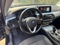 Usata BMW 520 Luxury Line 190 CV (139 kW) 2019 Nero Station wagon
