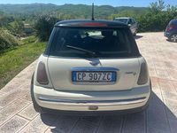 Begagnad Mini One D 75 HK (55 kW) 2005 Halvkombi