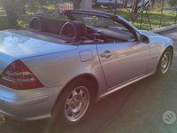 Usata Mercedes SLK200 163 CV (119 kW) 2002 Grigio Cabrio