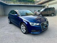 Usata Audi A3 Ambiente 110 CV (80 kW) 2015 Blu Berlina