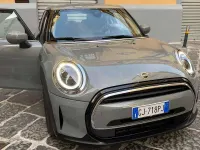 Usata Mini ONE Business 102 CV (75 kW) 2022 Grigio Utilitaria