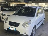 Usata Kia Picanto 59 CV (43 kW) 2010 Bianco Utilitaria