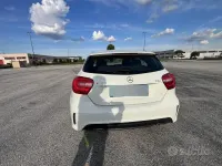 Occasion Mercedes A180 Premium 109 ch (80 kW) 2014 Blanc Berline