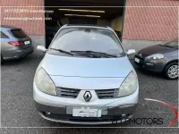 Usata Renault Scénic 119 CV (87 kW) 2005 Argento Monovolume
