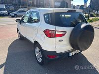 Usata Ford Ecosport Titanium 112 CV (82 kW) 2015 Bianco SUV