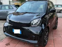 Usata Smart ForTwo Electric Drive Pulse 40 kW (55 CV) 2021 Nero Berlina