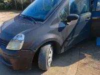 Usata Renault Modus 75 CV (55 kW) 2007 Nero Monovolume