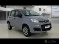 Usado Fiat Panda Easy 80 HP (58 kW) 2018 Cinzento Citadino