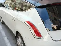 Usata Lancia Delta 120 CV (88 kW) 2010 Utilitaria
