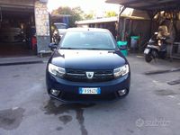 Usata Dacia Sandero Essentiel 90 CV (66 kW) 2019 Blu Utilitaria