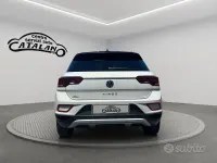Usata VW T-Roc Edition 150 CV (110 kW) 2024 Beige SUV